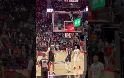 Moses Brown’s free throw technique is WILD 😂