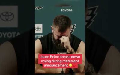 Jason Kelce Breaks Down Crying During Retirement Announcement 😢
