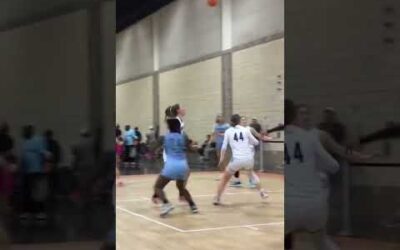 She really almost threw down the alley-oop 👀💥