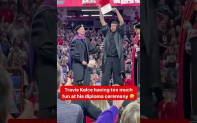 Travis Kelce knows how to enjoy a diploma ceremony 😂🙌