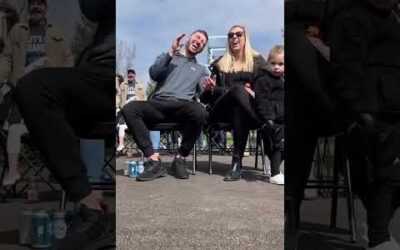 This is the ONLY way a gender reveal should be done 😂