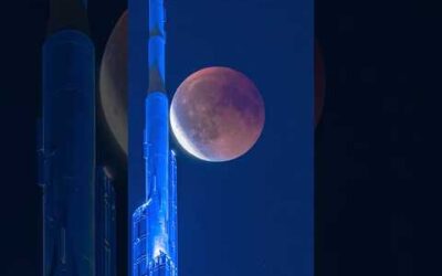 A blood moon rising over Dubai’s skyline 🌗 #BloodMoon #Dubai #BurjKhalifa #Moon #Shorts