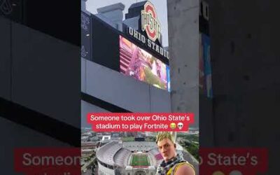 Only at Ohio State would the stadium become a Fortnite lobby 🤣🎮